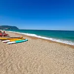 Villaggio Centro Vacanze De Angelis 4*