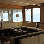 Feriested Villaggio Centro Vacanze De Angelis 4*