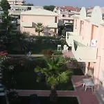 Villaggio Centro Vacanze De Angelis Feriested 4*