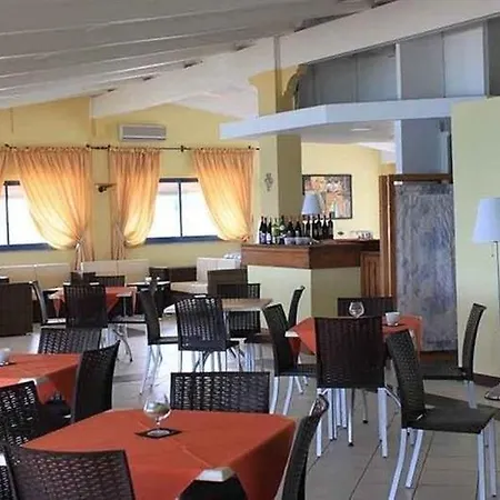 Villaggio Centro Vacanze De Angelis Resort